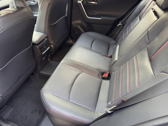 Vehicle image 7 Vehicle image 7