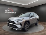 First vehicle image