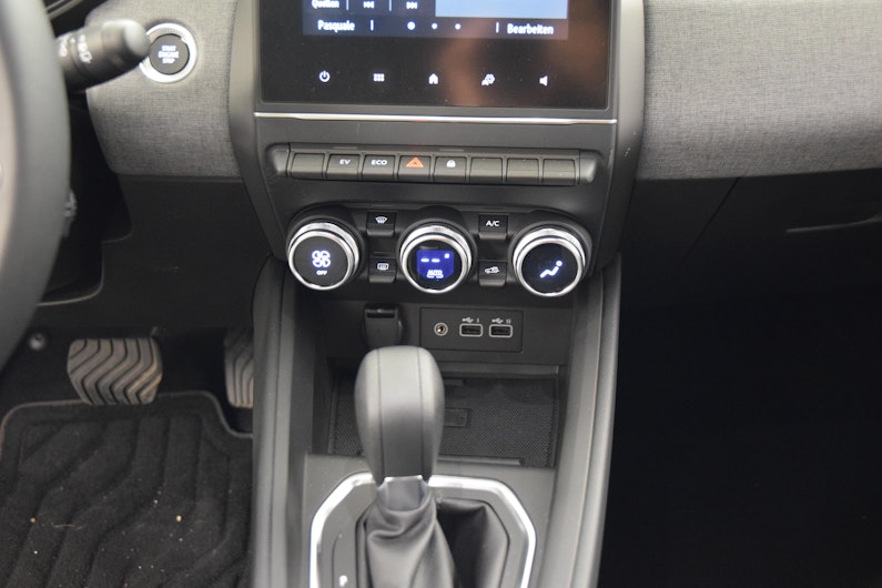 Vehicle image MITSUBISHI COLT