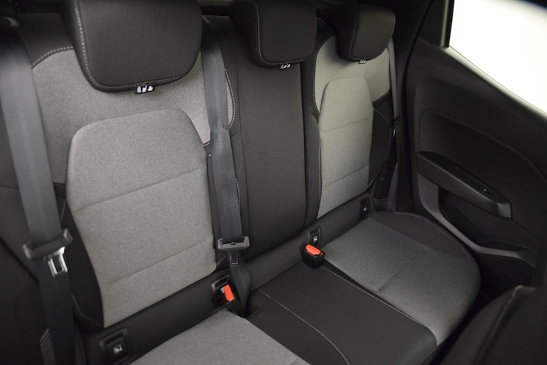 Vehicle image MITSUBISHI COLT