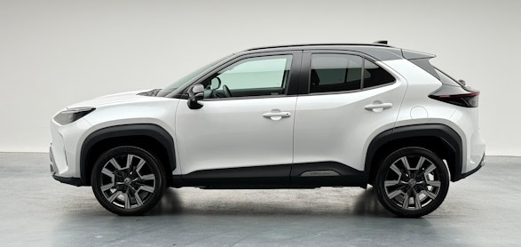 TOYOTA Yaris Cross 1.5 VVT-i HSD Premiere Edition AWD-i 3