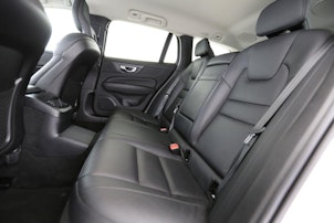 Vehicle image VOLVO V60 2.0 T6 TE Inscription eAWD