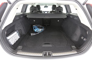 Vehicle image VOLVO V60 2.0 T6 TE Inscription eAWD