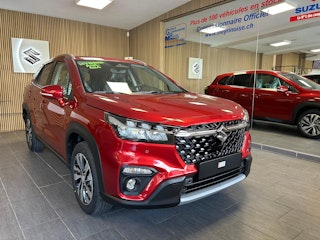 Vehicle image SUZUKI S-CROSS