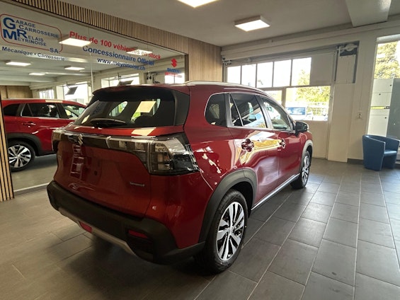 Vehicle image 7