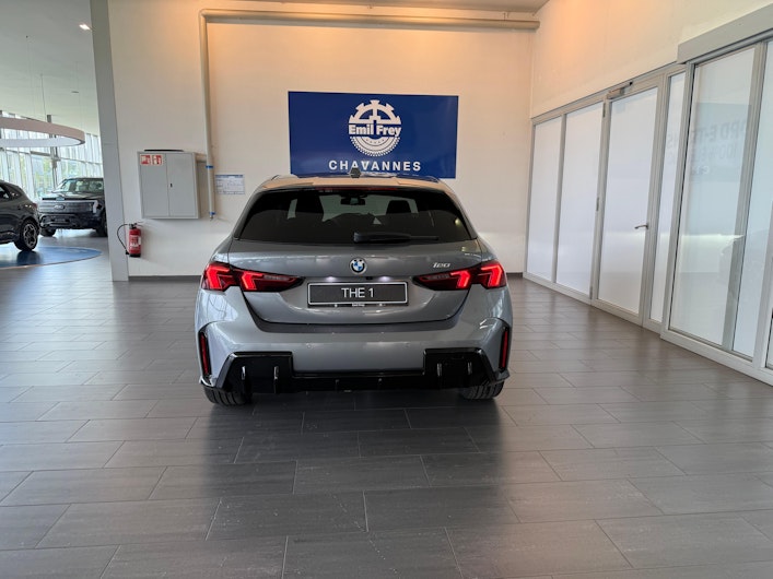 Vehicle image BMW 1 SERIES