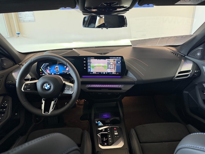 Vehicle image BMW 1 SERIES