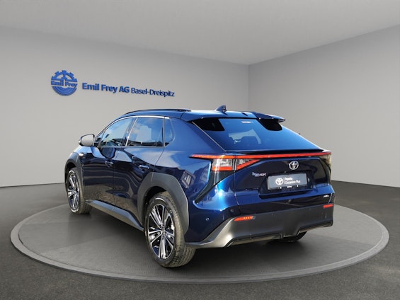 Vehicle image 6 Vehicle image 6