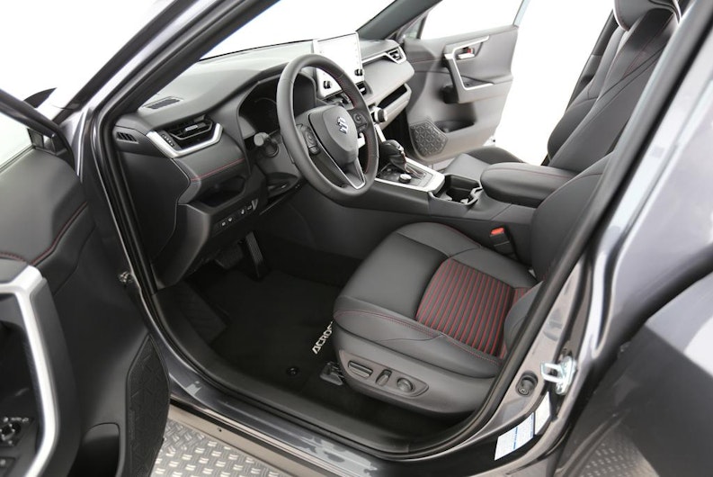 Vehicle image SUZUKI ACROSS