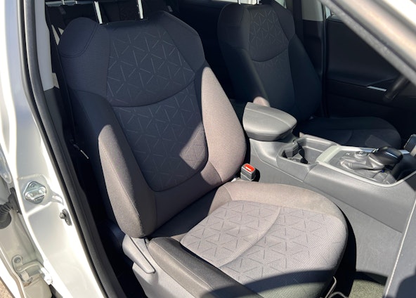 Vehicle image 14 Vehicle image 14