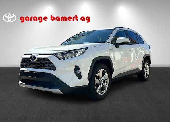 First vehicle image First vehicle image