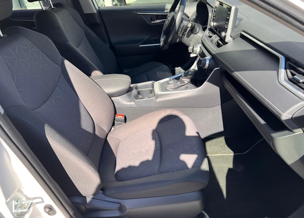 Vehicle image 12 Vehicle image 12