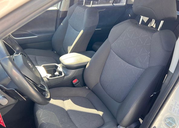 Vehicle image 9 Vehicle image 9