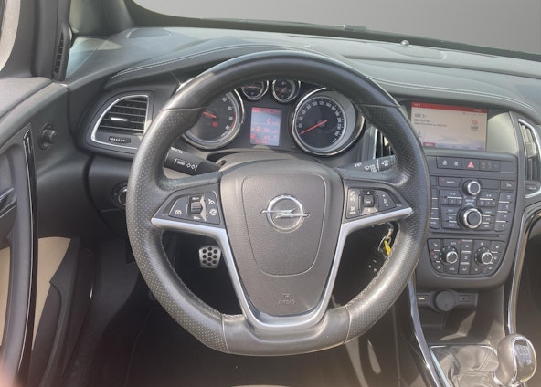 Vehicle image 2 Vehicle image 2