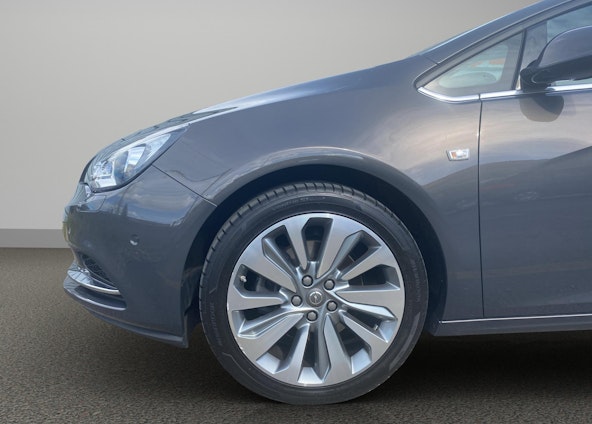 Vehicle image 7 Vehicle image 7