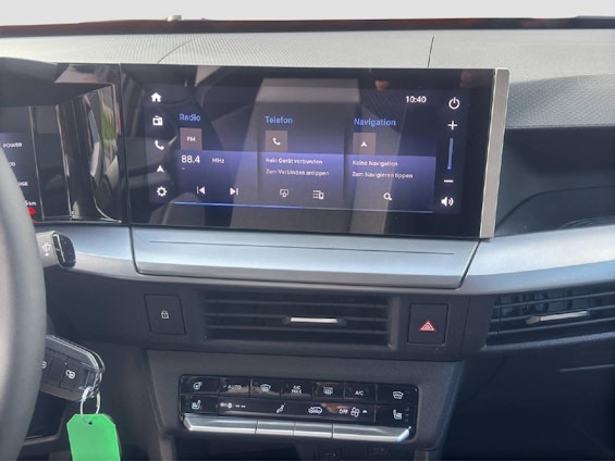 Vehicle image 13 Vehicle image 13