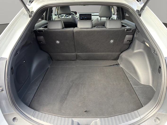 Fahrzeugbild TOYOTA BZ4X