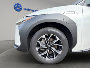 https://vehicle.imgix.net/3852268/dd8b71ce-3a72-4b39-8814-8960ae20417f.jpg