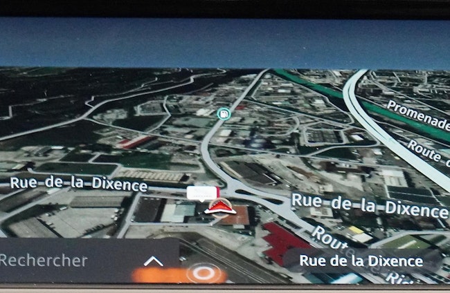 Vehicle image 18 Vehicle image 18