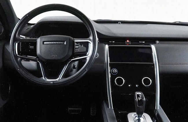 Vehicle image 17 Vehicle image 17