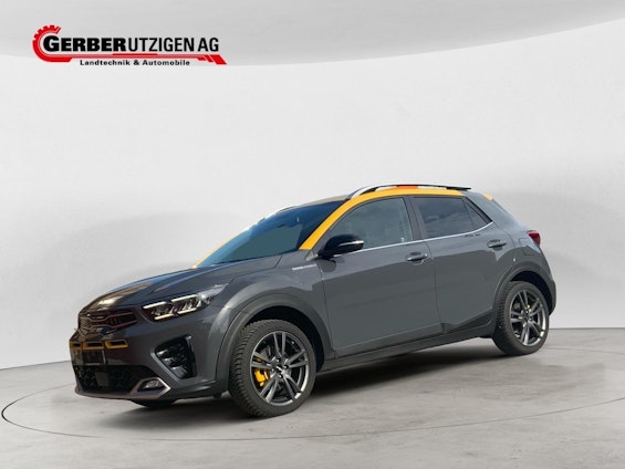 First vehicle image
