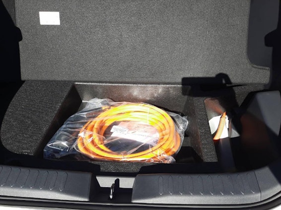 Vehicle image 8 Vehicle image 8