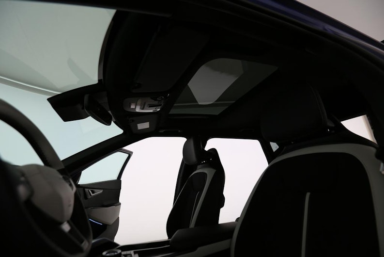 Vehicle image KIA EV6