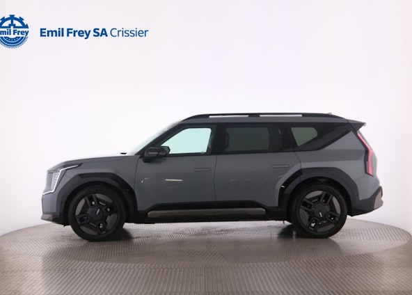 Vehicle image 2 Vehicle image 2