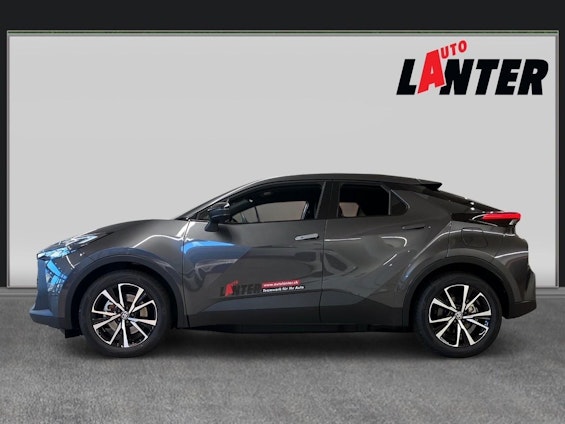 Vehicle image 9 Vehicle image 9