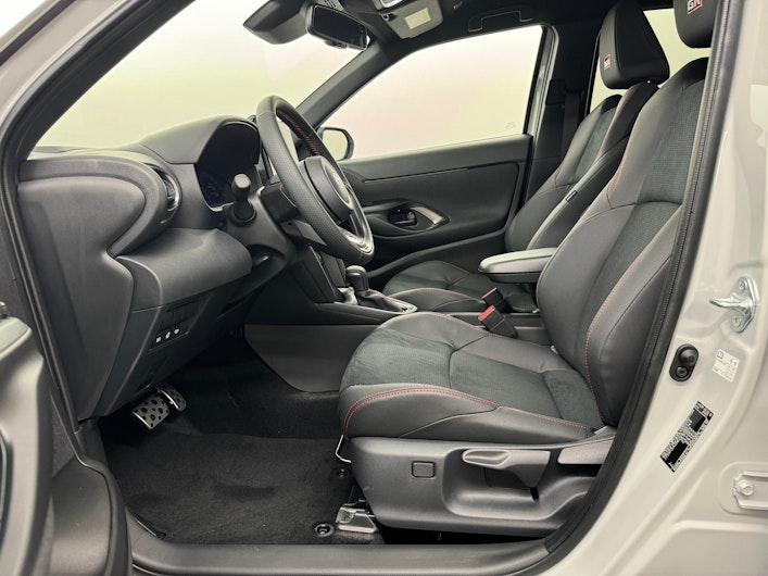 Vehicle image TOYOTA YARIS CROSS