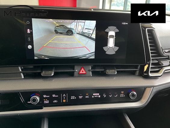 Vehicle image 8 Vehicle image 8