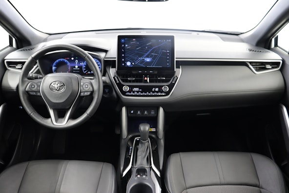 Vehicle image 8