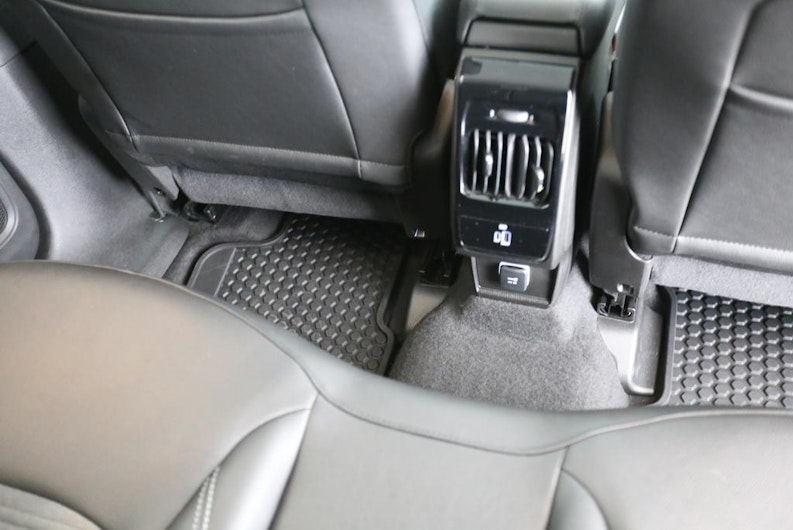 Vehicle image JEEP COMPASS