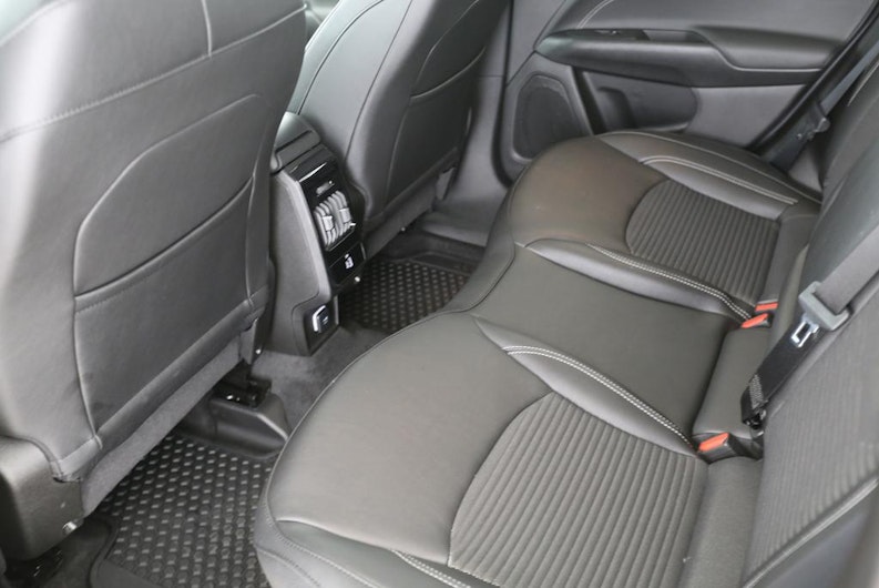 Vehicle image JEEP COMPASS