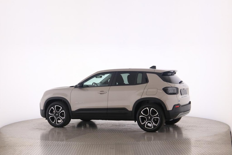 Vehicle image JEEP AVENGER