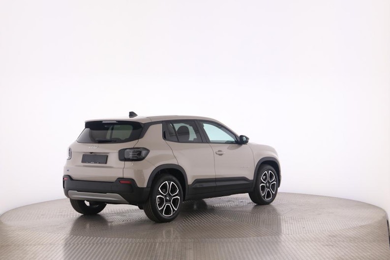 Vehicle image JEEP AVENGER