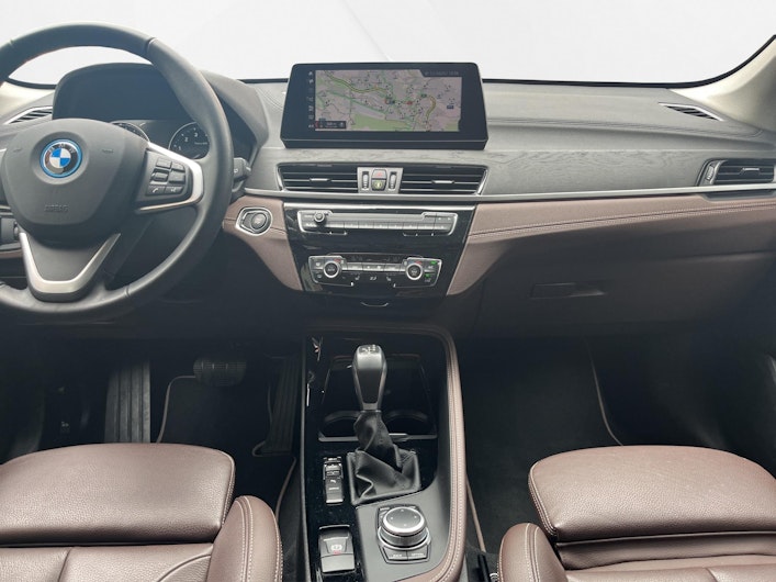 Vehicle image BMW X1