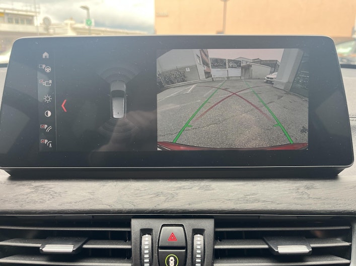 Vehicle image BMW X1