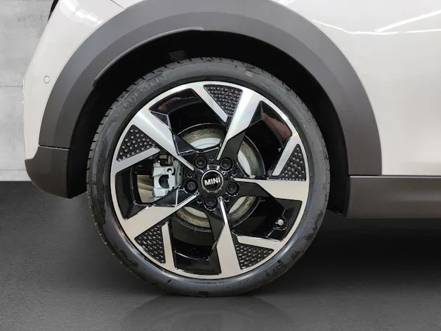 Mini F66 2.0i Cooper S SDKG