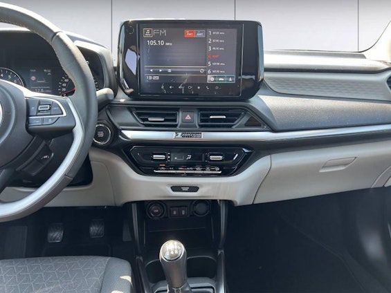 Vehicle image 13 Vehicle image 13