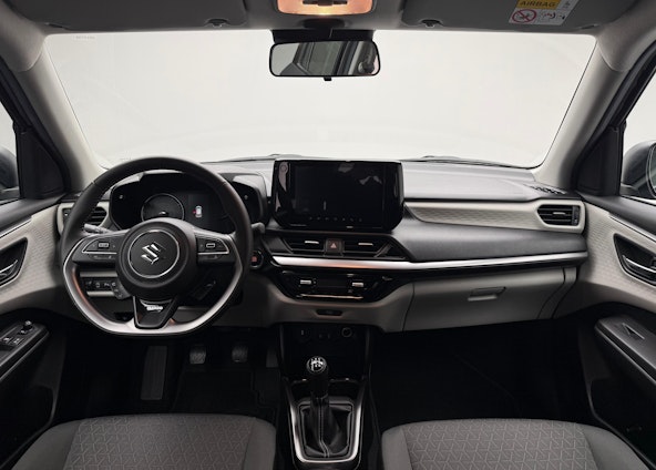 Vehicle image 8 Vehicle image 8