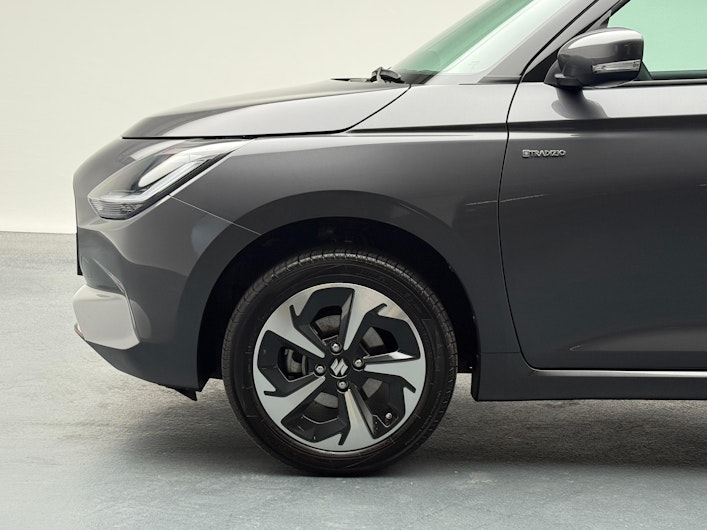 Vehicle image SUZUKI SWIFT