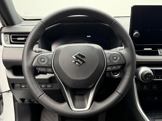 Vehicle image 7 Vehicle image 7