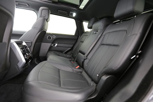 Vehicle image 8 Vehicle image 8