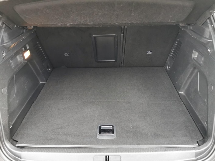 Vehicle image PEUGEOT 3008