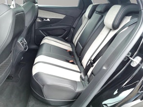 Vehicle image PEUGEOT 3008 1.6 Plug-in Hybrid4 GT Pack