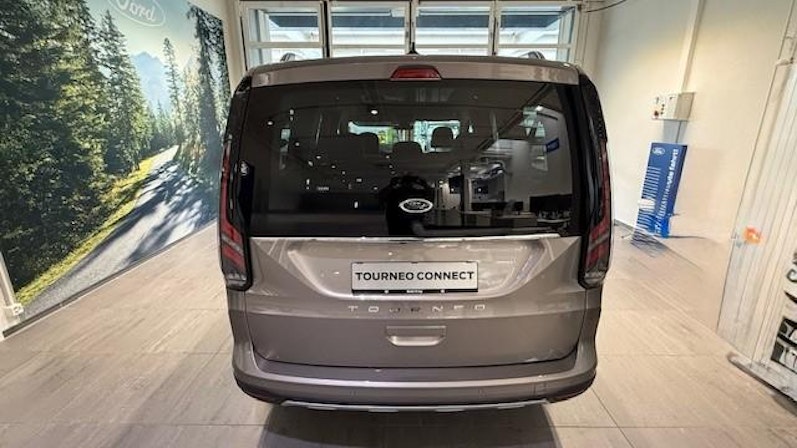 Vehicle image FORD TOURNEO CONNECT