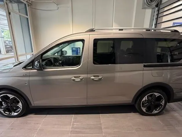 Ford Tourneo Grand Connect 2.0 EcoBlue 122 Active