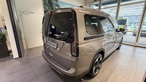 Vehicle image FORD Tourneo Grand Connect 2.0 EcoBlue 122 Active