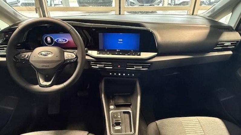 Vehicle image FORD TOURNEO CONNECT